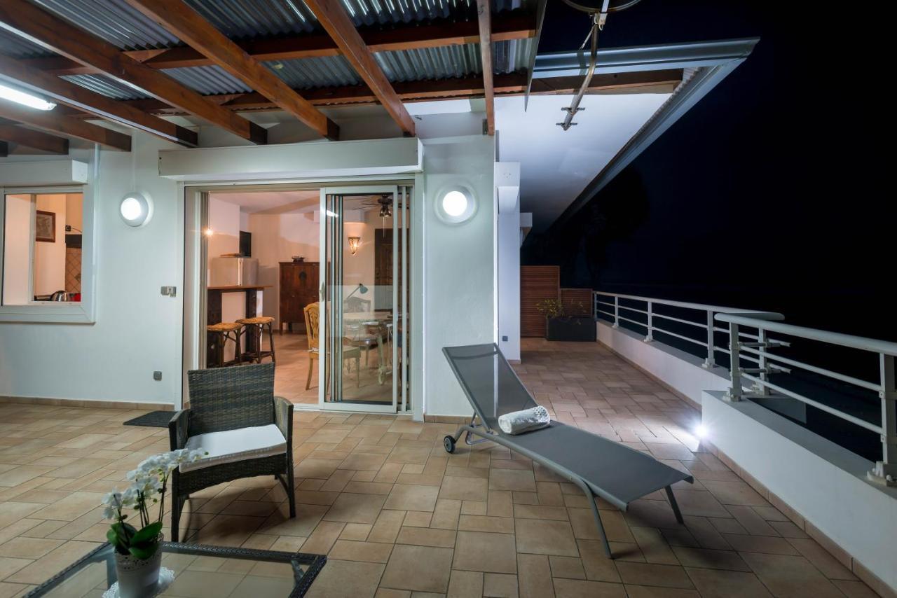 T2D Lagon Austral "Terrasse Du Lagon" Saint Pierre Eksteriør bilde